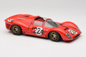 Ferrari 330 P4 #224 Червен 1967 Revell 1:18 48825-P2 Метал — снимка 5 от 7