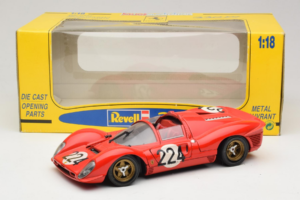 Ferrari 330 P4 #224 Червен 1967 Revell 1:18 48825-P2 Метал — снимка 7 от 7