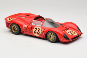 Ferrari 330 P4 #23 L. Bandini / C. Amon 24 Hours of Daytona Winner 1967 Revell 1:18 48833 Метал — снимка 6 от 8