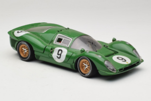 Ferrari 330 P4 #9 Зелен Spa-Francorchamps 1967 Eagles Race 1:18 41007 Метал — снимка 6 от 8