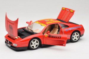 Ferrari 348tb Pirelli Червен Bburago 1:18 3039-P2 Метал — снимка 2 от 8