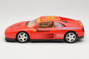 Ferrari 348tb Pirelli Червен Bburago 1:18 3039-P2 Метал — снимка 4 от 8