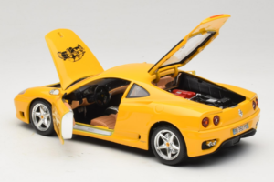 Ferrari 360 Modena 25 Jahre FMC Жълт Bburago 1:18 3358-Y1 Метал — снимка 5 от 8