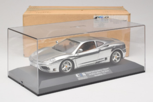Ferrari 360 Modena Chrome Silver Лимитирана Серия Exclusive Cars 1:18 EC004 Метал — снимка 9 от 9