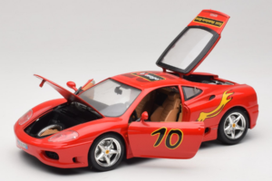 Ferrari 360 Modena #10 5 Jahre IG Bburago Червен Bburago 1:18 3358-P2 Метал — снимка 2 от 8