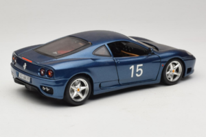 Ferrari 360 Modena #15 Лимитирано Издание Син Металик Bburago 1:18 3358-F1 Метал — снимка 3 от 8