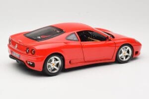 Ferrari 360 Modena Червен Bburago 1:18 3358 Метал — снимка 3 от 8