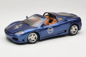 Ferrari 360 Modena Targa Лимитирано Издание 333 бр Лилав Металик Bburago 1:18 3348-F1 Метал
