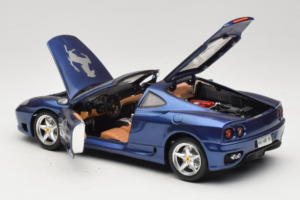 Ferrari 360 Modena Targa Лимитирано Издание 333 бр Лилав Металик Bburago 1:18 3348-F1 Метал — снимка 5 от 8