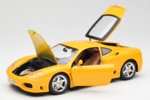Ferrari 360 Modena Жълт Bburago 1:18 3368 Метал — снимка 2 от 8