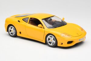 Ferrari 360 Modena Жълт Bburago 1:18 3368 Метал — снимка 6 от 8