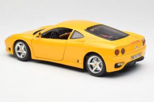 Ferrari 360 Modena Жълт Bburago 1:18 3368 Метал — снимка 7 от 8
