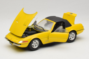 Ferrari 365 GTS/4 Daytona Кабриолет Жълт Techno Giodi 1:18 740028 Метал — снимка 2 от 8