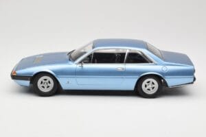 Ferrari 365 GT4 2+2 Син KK-Scale 1:18 KKDC180162 Метал — снимка 3 от 6