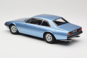 Ferrari 365 GT4 2+2 Син KK-Scale 1:18 KKDC180162 Метал — снимка 5 от 6
