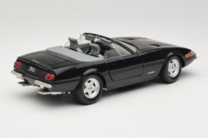 Ferrari 365 GTB/4 Daytona Кабриолет Черен Techno Giodi 1:18 40011-B1 Метал — снимка 3 от 8