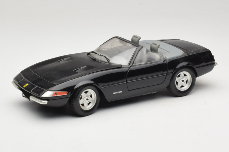 Ferrari 365 GTB/4 Daytona Кабриолет Черен Techno Giodi 1:18 40011-B1 Метал