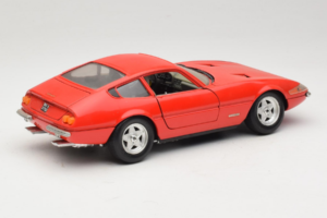 Ferrari 365 GTB/4 Daytona Червен Techno Giodi 1:18 40011-P2 Метал — снимка 3 от 8