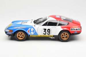 Ferrari 365 GTB/4 #39 J-C. Andruet / Lena 24 Hours of Le Mans 1972 Kyosho 1:18 08164E Метал — снимка 4 от 8