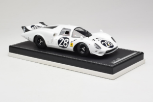Ferrari 365 P2 #28 M. Gregory / J. Schlesser NART 24 Hours of Daytona 1967 Бял AB Models 1:18 REMC019 Смола — снимка 4 от 6