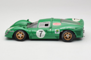 Ferrari 412P #7 Зелен 24 Hours of Daytona 1967 Eagles Race 1:18 37000 Метал — снимка 4 от 8