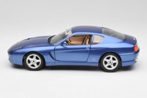 Ferrari 456 GT Blu Pozzi Bburago 1:18 3036-M3 Метал — снимка 4 от 8