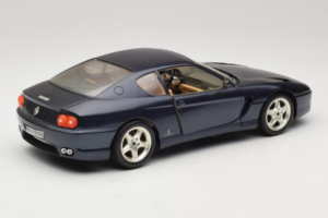Ferrari 456 GT Син Bburago 1:18 3036-B1 Метал — снимка 3 от 8