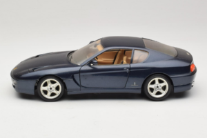 Ferrari 456 GT Син Bburago 1:18 3036-B1 Метал — снимка 4 от 8