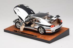 Ferrari 456 GT Chrome Silver Bburago 1:18 3746-R1 Метал — снимка 5 от 8