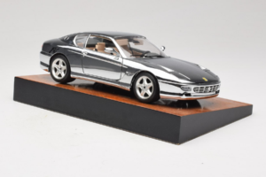 Ferrari 456 GT Chrome Silver Bburago 1:18 3746-R1 Метал — снимка 6 от 8