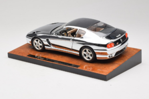 Ferrari 456 GT Chrome Silver Bburago 1:18 3746-R1 Метал — снимка 7 от 8