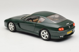 Ferrari 456 GT Тъмнозелен Bburago 1:18 3046-GR1 Метал — снимка 7 от 8