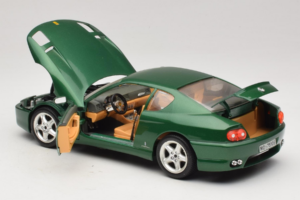Ferrari 456 GT Зелен Металик Bburago 1:18 3036-GR1 Метал — снимка 5 от 8