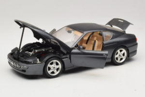 Ferrari 456 GT Сив Металик Bburago 1:18 3036-G1 Метал — снимка 2 от 8
