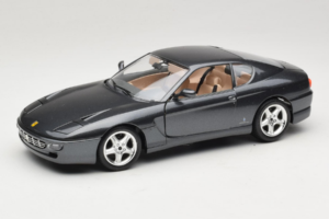 Ferrari 456 GT Сив Metallic Специален Лак Bburago 1:18 3036 D Метал