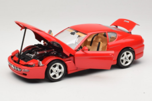 Ferrari 456 GT Червен Bburago 1:18 3046-R1 Метал — снимка 2 от 8