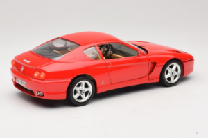Ferrari 456 GT Червен Bburago 1:18 3046-R1 Метал — снимка 3 от 8