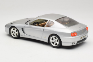 Ferrari 456 GT Сребрист Bburago 1:18 3336-S1 Метал — снимка 7 от 8