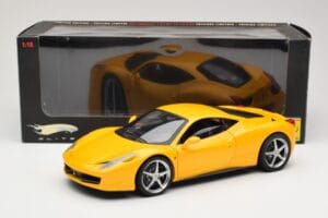 Ferrari 458 Italia Жълт Hot Wheels 1:18 P9894 Метал — снимка 8 от 8