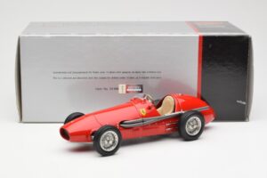 Ferrari 500 F2 #1 A. Ascari F1 Double World Champion 1952-1953 CMC 1:18 M-056 Метал — снимка 6 от 6