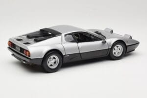 Ferrari 512BB Сребрист Kyosho 1:18 08171S Метал — снимка 3 от 8