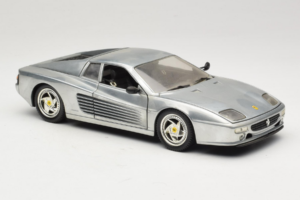 Ferrari 512M Chrome Silver Hot Wheels 1:18 25739 Метал — снимка 6 от 8