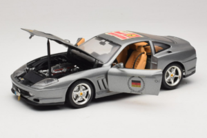 Ferrari 550 Maranello 25 Ferrari Model Club Сребрист Bburago 1:18 3344-S1 Метал — снимка 2 от 7