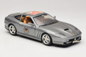 Ferrari 550 Maranello 25 Ferrari Model Club Сребрист Bburago 1:18 3344-S1 Метал — снимка 5 от 7