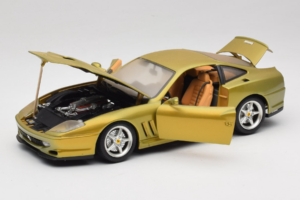 Ferrari 550 Maranello Gold Metallic Braccio & Gotz Bburago 1:18 3044-G1 Метал — снимка 2 от 8