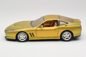 Ferrari 550 Maranello Gold Metallic Braccio & Gotz Bburago 1:18 3044-G1 Метал — снимка 4 от 8