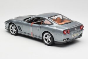 Ferrari 550 Maranello Сив Metallic Maisto 1:18 4839 Метал — снимка 5 от 6