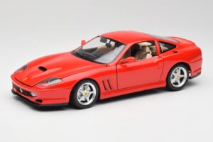 Ferrari 550 Maranello Червен Bburago 1:18 3064 Метал