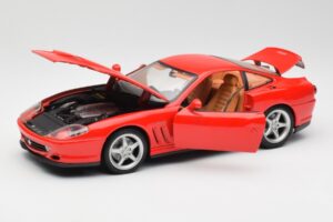 Ferrari 550 Maranello Червен Maisto 1:18 31839 Метал — снимка 2 от 8