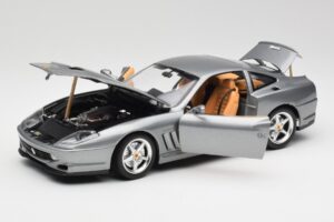 Ferrari 550 Maranello Сребрист Bburago 1:18 3344 Метал — снимка 2 от 8